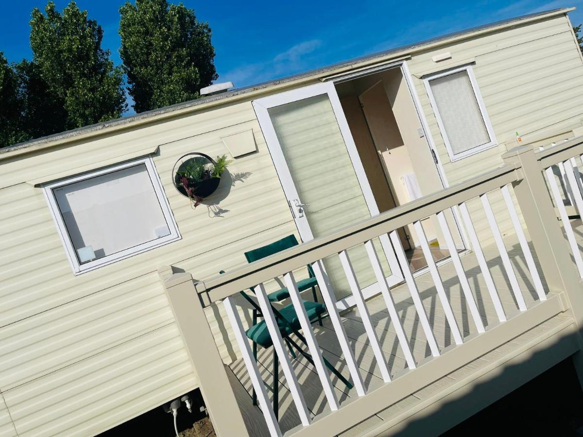 Santana Cosy Campervan Formely Butternut Dymchurch Dış mekan fotoğraf